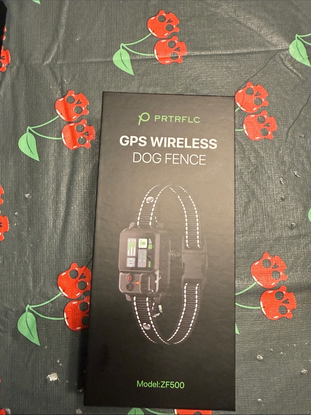 GPS Wireless Dog Fence Collar — Black